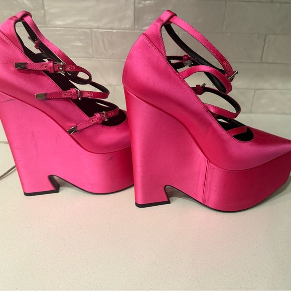 Versace tempest platforms - Picture 6 of 9